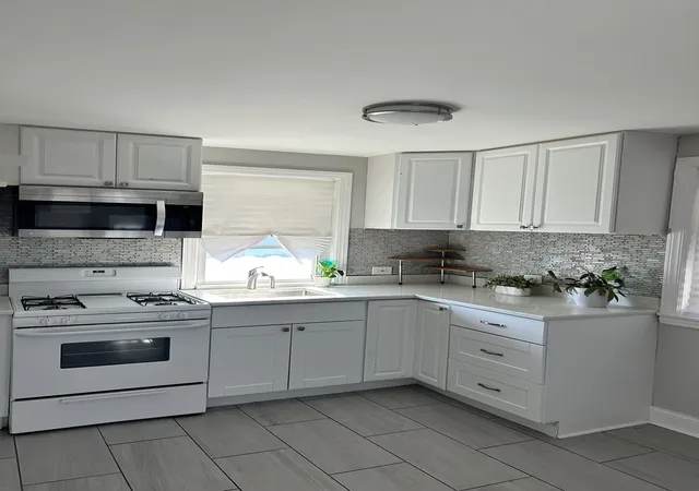 Photo 4 of Single family home for sale at 6623 S Knox Ave, Chicago, IL 60629 | MLS# 12754845 | Listing updated on 2026-10-20