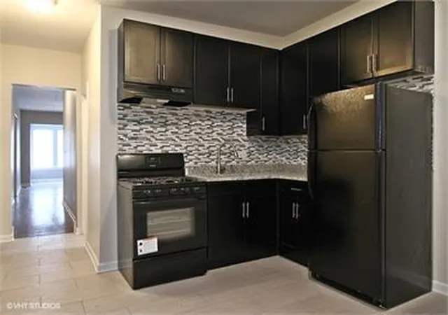 Listing Photo 4 - Condo for sale in building located at 8025 S Ada St, Chicago, IL 60620