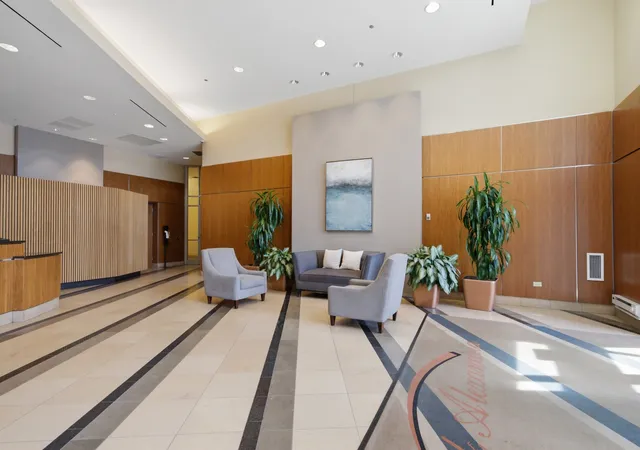 Photo 2 of Condo for sale at 125 S Jefferson St #1904, Chicago, IL 60661 | MLS# 12754855 | Listing updated on 2026-09-15