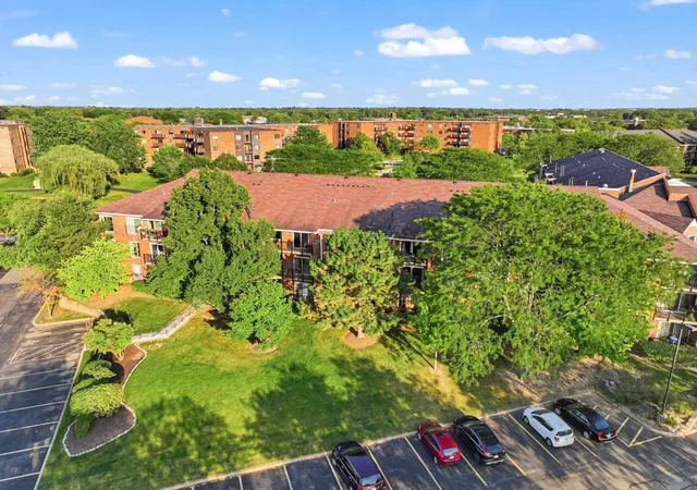 Photo 3 of Condo for sale at 815 Leicester Rd #217, Elk Grove Village, IL 60007 | MLS# 12754857 | Listing updated on 2026-09-16