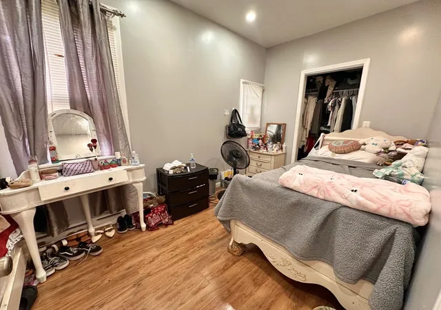 Photo 3 of House for sale at 4926 W 30th Place, Cicero, IL 60804 | MLS# 12754864 | Listing updated on 2026-09-15