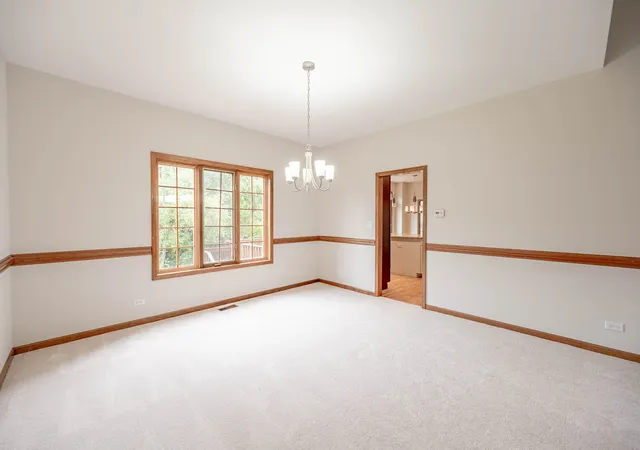 Photo 4 of Single family home for sale at 1304 Champagne Ct, Naperville, IL 60563 | MLS# 12754875 | Listing updated on 2026-09-27