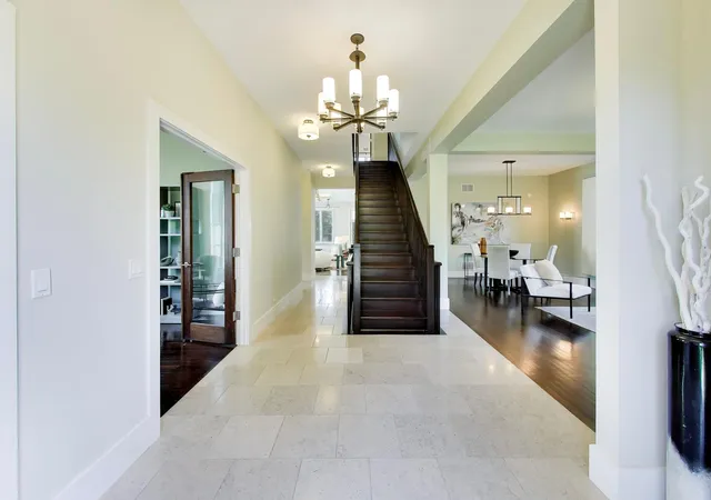 Photo 3 of Single family home for sale at 535 Cedar St, Park Ridge, IL 60068 | MLS# 12754901 | Listing updated on 2026-09-16