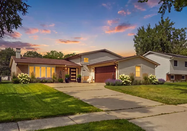 Photo 1 of Single family home for sale at 8030 Carlisle Dr, Hanover Park, IL 60133 | MLS# 12754908 | Listing updated on 2026-09-17