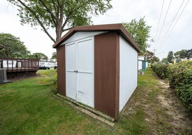 Photo 25 of Manufactured home for sale at 785 Hillcrest Ave, Park City, IL 60085 | MLS# 12754914 | Listing updated on 2026-09-15