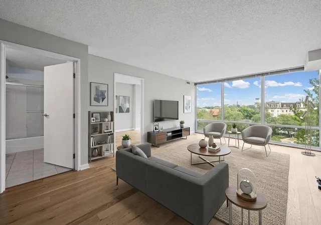 Photo 3 of Condo for sale at 800 Elgin Rd #609, Evanston, IL 60201 | MLS# 12754924 | Listing updated on 2026-09-17