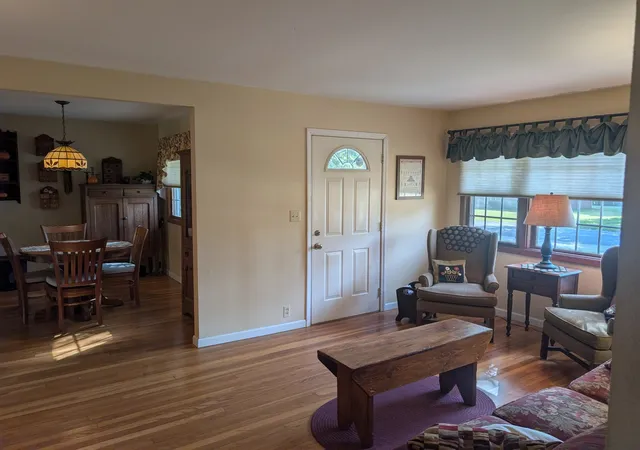 Photo 3 of Single family home for sale at 106 N Turner Dr, Mahomet, IL 61853 | MLS# 12754932 | Listing updated on 2026-09-19