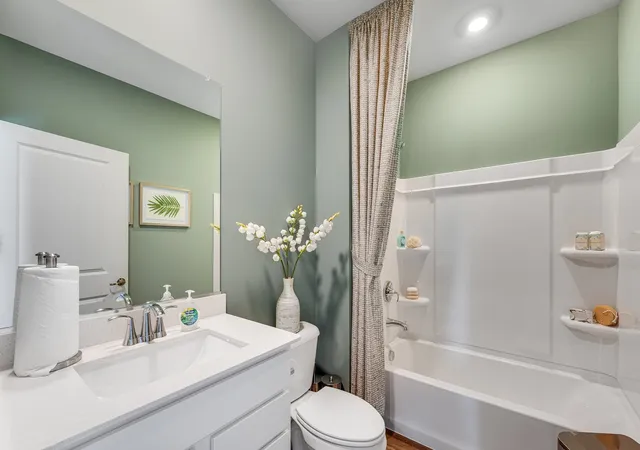 Photo 4 of Single family home for sale at 1404 Hawkins Way, Shorewood, IL 60404 | MLS# 12754954 | Listing updated on 2026-09-23