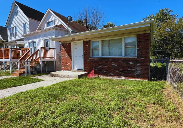 Photo 3 of Single family home for sale at 6728 S Carpenter St, Chicago, IL 60621 | MLS# 12754971 | Listing updated on 2026-09-15