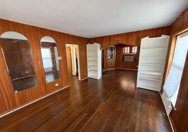 Photo 3 of Single family home for sale at 12924 S Wallace St, Chicago, IL 60628 | MLS# 12754976 | Listing updated on 2026-09-15