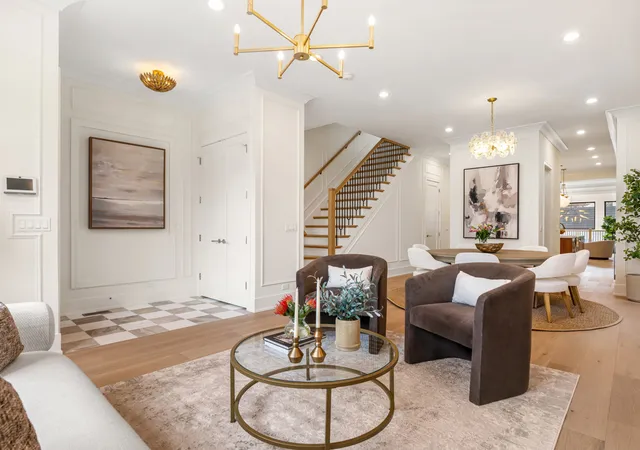 Photo 2 of Single family home for sale at 3041 N Leavitt St, Chicago, IL 60618 | MLS# 12754978 | Listing updated on 2026-09-16