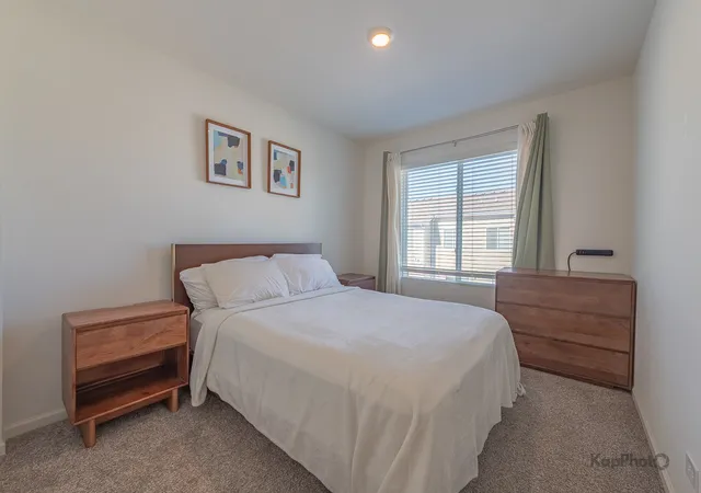 Photo 4 of Townhouse for sale at 2543 Bella Dr, Pingree Grove, IL 60140 | MLS# 12754979 | Listing updated on 2026-09-19