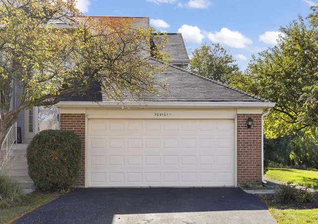 Photo 2 of Townhouse for sale at 30w101 Fairfax Ct #101, Warrenville, IL 60555 | MLS# 12754988 | Listing updated on 2026-10-20