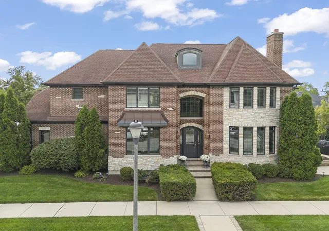 Single family home for sale at 253 E Wilson St, Elmhurst, IL 60126 | MLS# 12755001