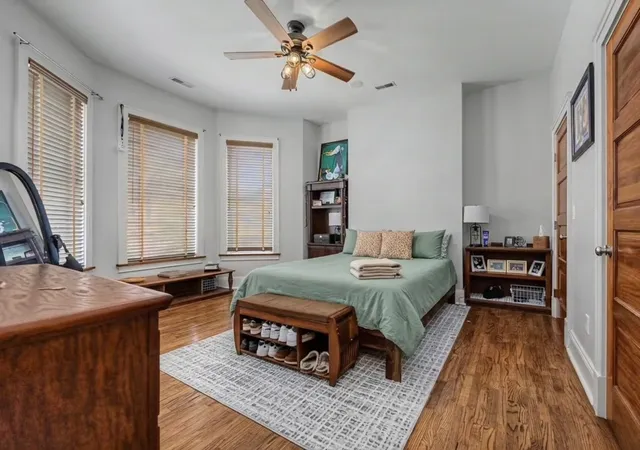 Photo 2 of Townhouse for sale at 116 W Locust St, Bloomington, IL 61701 | MLS# 12755012 | Listing updated on 2026-09-12
