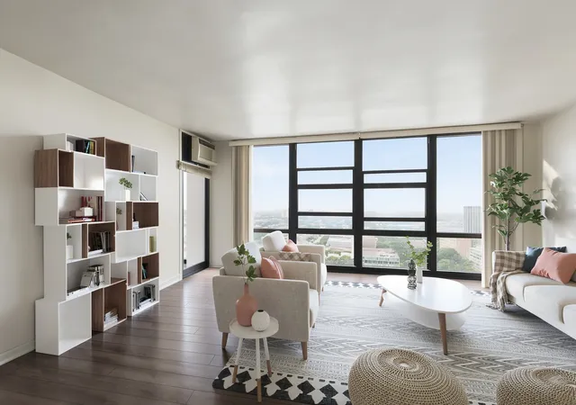 Photo 4 of Condo for sale at 3001 S Michigan Ave #2105, Chicago, IL 60616 | MLS# 12755040 | Listing updated on 2026-09-16