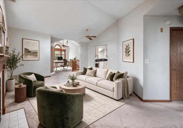 Listing Photo 5 - Condo for sale in building located at 1272 Tennyson Ln, Naperville, IL 60540 - Unit #1272