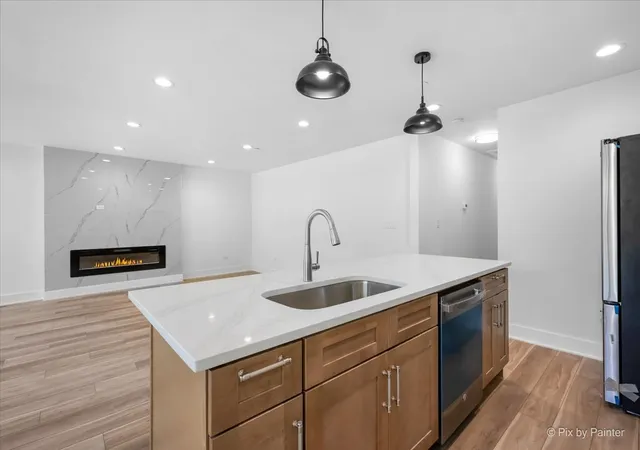 Photo 4 of Single family home for sale at 18172 W Twin Lakes Blvd, Grayslake, IL 60030 | MLS# 12755056 | Listing updated on 2026-09-15
