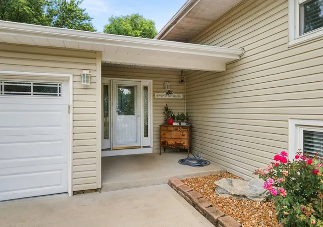 Photo 3 of Single family home for sale at 25240 W Marble Ct, Channahon, IL 60410 | MLS# 12755068 | Listing updated on 2026-09-14