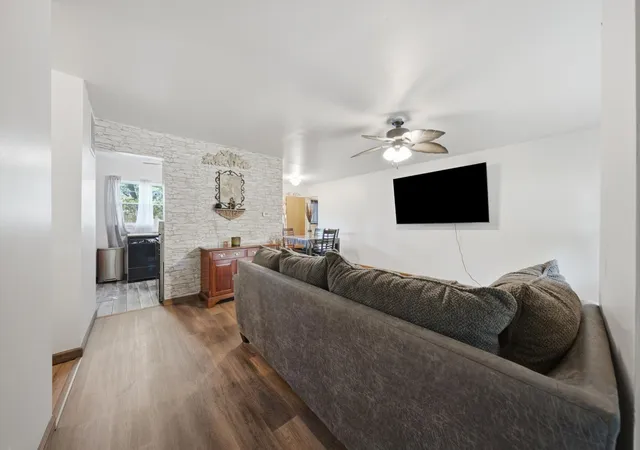Photo 3 of Single family home for sale at 42 Briarcliff Rd, Montgomery, IL 60538 | MLS# 12755091 | Listing updated on 2026-09-16