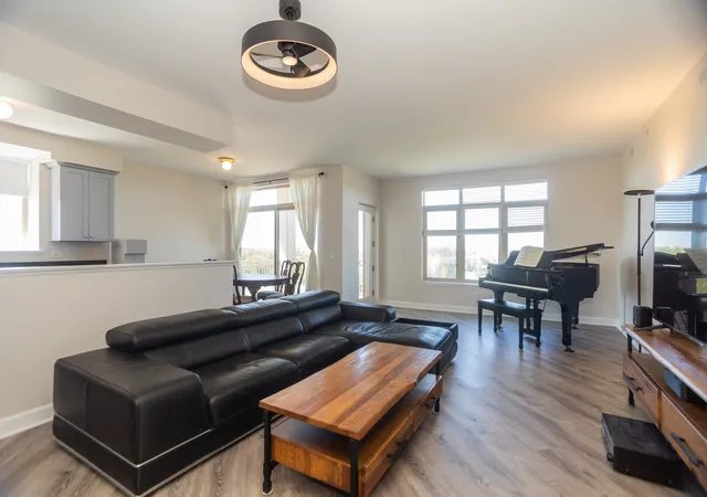 Photo 4 of Condo for sale at 8440 Callie Ave #606, Morton Grove, IL 60053 | MLS# 12755109 | Listing updated on 2026-09-15