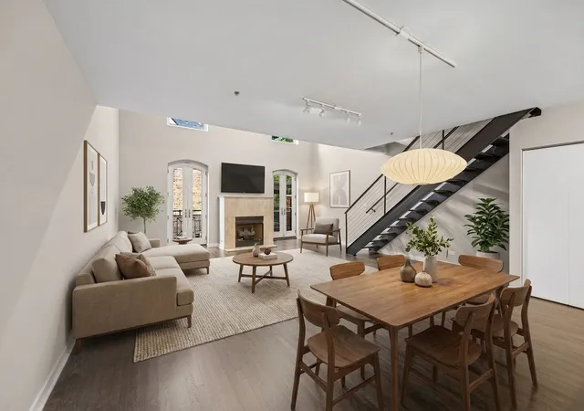 Photo 4 of Condo for sale at 331 S Ridgeland Ave #C, Oak Park, IL 60304 | MLS# 12755111 | Listing updated on 2026-09-24