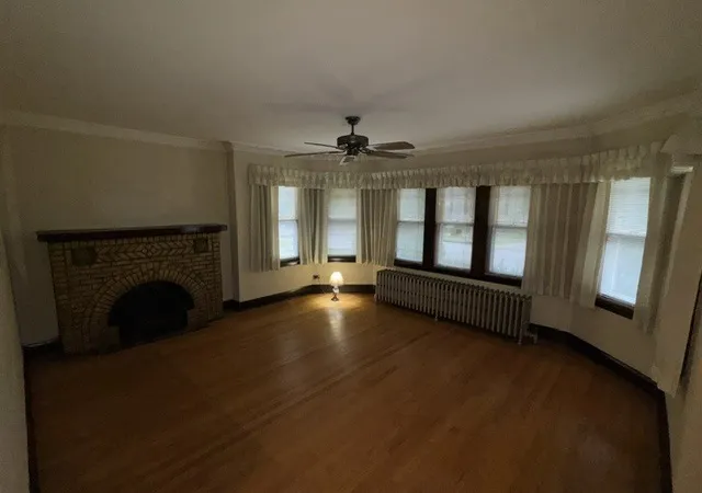 Photo 3 of Single family home for sale at 2842 Wisconsin Ave, Berwyn, IL 60402 | MLS# 12755114 | Listing updated on 2026-09-30