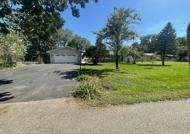 Photo 1 of Single family home for sale at 3118 Edgewood Dr, Wonder Lake, IL 60097 | MLS# 12755127 | Listing updated on 2026-09-15