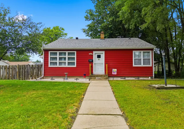 Photo 1 of Single family home for sale at 908 W 15th Street, Sterling, IL 61081 | MLS# 12755147 | Listing updated on 2026-09-12