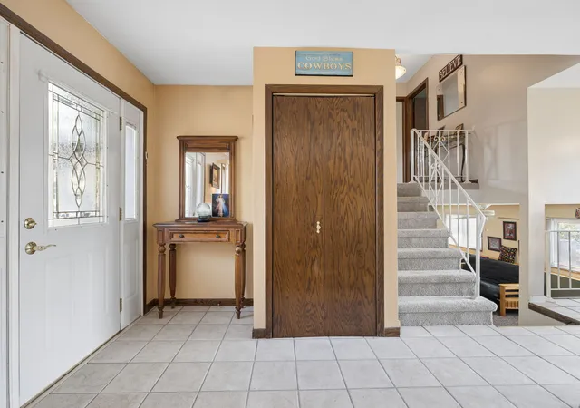 Photo 2 of Single family home for sale at 80 Frances Ln, Chicago Heights, IL 60411 | MLS# 12755162 | Listing updated on 2026-09-16