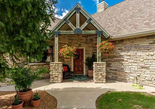Photo 2 of Single family home for sale at 15380 White School Rd, South Beloit, IL 61080 | MLS# 12755169 | Listing updated on 2026-09-15