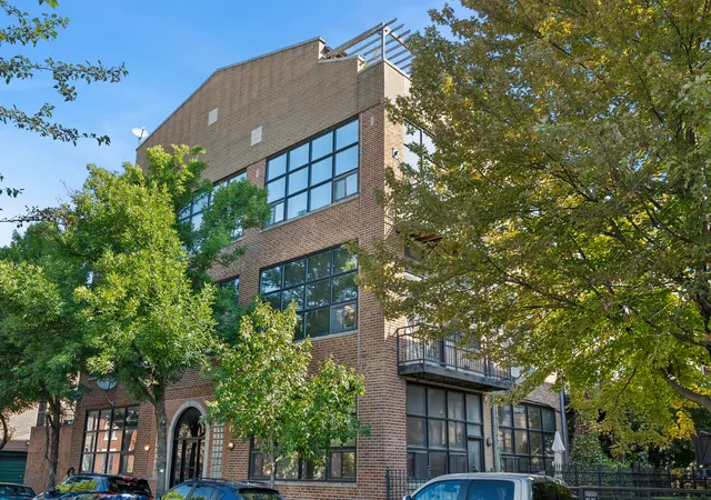 Condo for sale at 1137 N Wood St #2E, Chicago, IL 60622 | MLS# 12755181