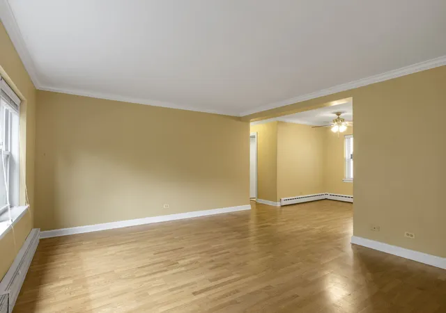 Photo 3 of Townhouse for sale at 801 Oakton St #1, Evanston, IL 60202 | MLS# 12755215 | Listing updated on 2026-09-24