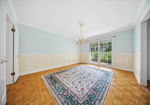 Photo 3 of Single family home for sale at 132 Wagon Wheel Ln, Barrington, IL 60010 | MLS# 12755217 | Listing updated on 2026-09-13