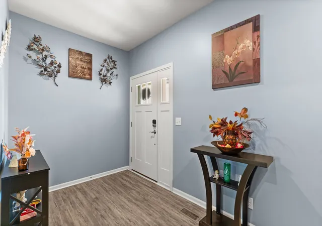 Photo 3 of Townhouse for sale at 1123 Goldfinch Ave, Yorkville, IL 60560 | MLS# 12755229 | Listing updated on 2026-09-15