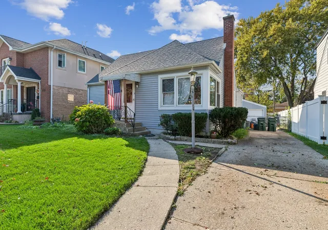 Photo 1 of Single family home for sale at 8122 N Overhill Ave, Niles, IL 60714 | MLS# 12755241 | Listing updated on 2026-10-27