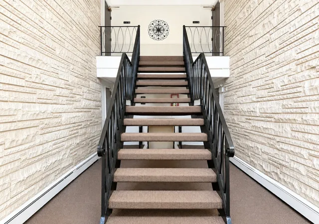 Photo 2 of Condo for sale at 120a Collen Dr #123, Lombard, IL 60148 | MLS# 12755242 | Listing updated on 2026-09-12
