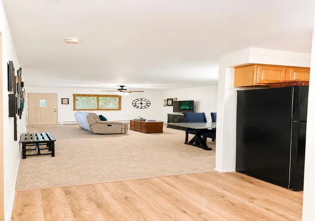 Listing Photo 5 - Condo for sale in building located at 120A Collen Dr, Lombard, IL 60148 - Unit #123