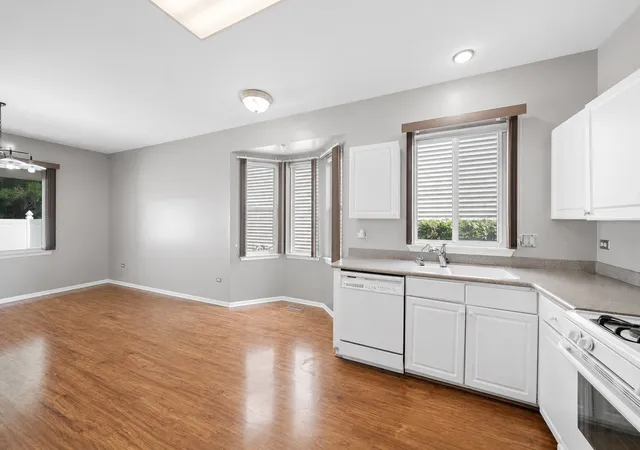 Photo 3 of Single family home for sale at 21009 W Torrey Pines Ct, Plainfield, IL 60544 | MLS# 12755249 | Listing updated on 2026-09-15
