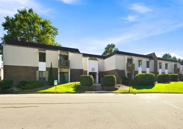Photo 1 of Condo for sale at 521 73rd Street #105, Downers Grove, IL 60516 | MLS# 12755252 | Listing updated on 2026-09-15