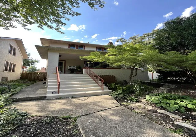 Single family home for sale at 10902 S Hoyne Ave, Chicago, IL 60643 | MLS# 12755266