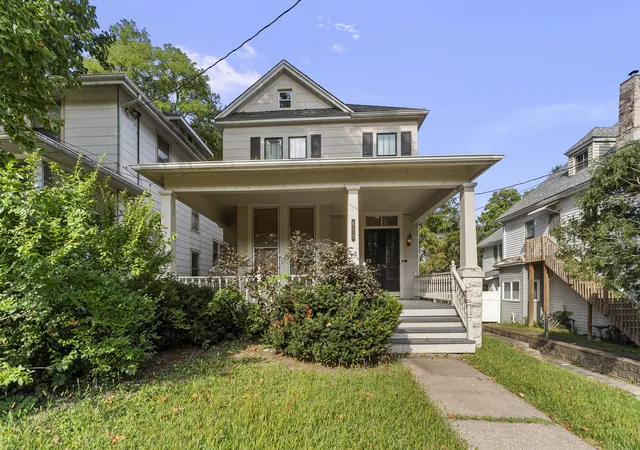 Photo 1 of Single family home for sale at 610 30th Street, Rock Island, IL 61201 | MLS# 12755290 | Listing updated on 2026-09-16