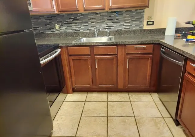 Listing Photo 5 - Condo for sale in building located at 5813 Oakwood Dr, Lisle, IL 60532 - Unit #D