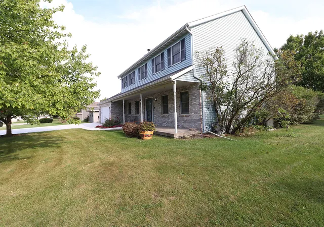 Photo 2 of Single family home for sale at 3404 Lockner Blvd, Joliet, IL 60431 | MLS# 12755297 | Listing updated on 2026-09-16