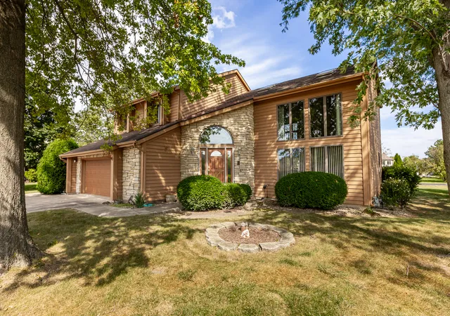 Photo 1 of Single family home for sale at 9s041 Stearman Dr, Naperville, IL 60564 | MLS# 12755304 | Listing updated on 2026-09-27