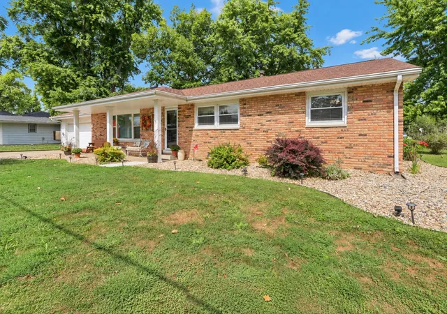 Single family home for sale at 210 E Overton St, Tuscola, IL 61953 | MLS# 12755308