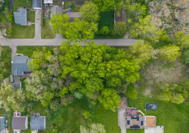 Photo 19 of Single family home for sale at 520 Elaine Ter, Lakemoor, IL 60051 | MLS# 12755329 | Listing updated on 2026-09-12