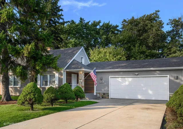 Photo 2 of Single family home for sale at 2727 Elder Ln, Franklin Park, IL 60131 | MLS# 12755335 | Listing updated on 2026-10-07