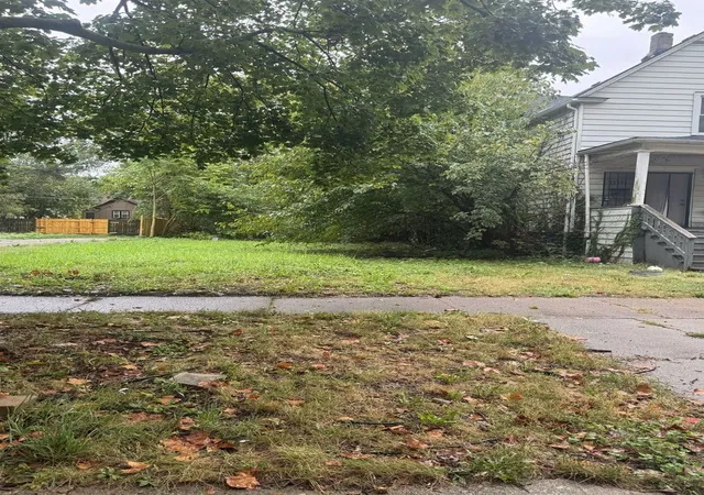Photo 1 of Land for sale at 12129 S Parnell Ave, Chicago, IL 60628 | MLS# 12755336 | Listing updated on 2026-09-15