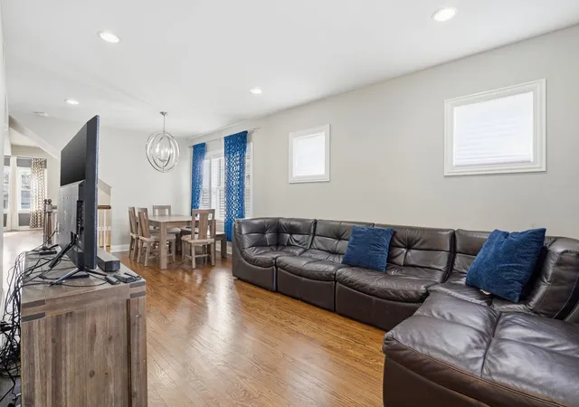 Photo 3 of Single family home for sale at 2923 N New England Ave, Chicago, IL 60634 | MLS# 12755391 | Listing updated on 2026-09-15